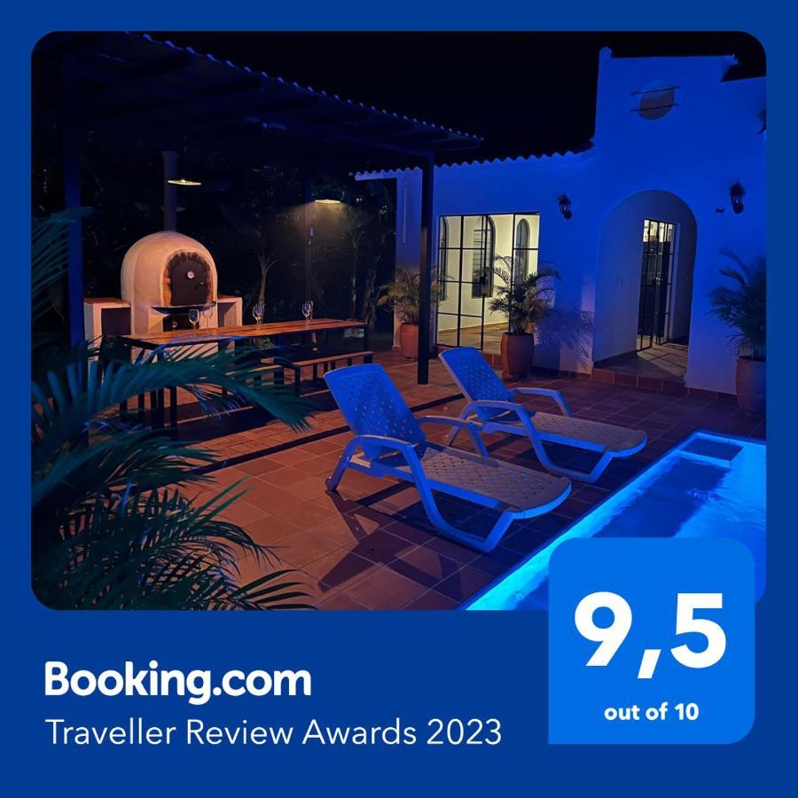 Casa Bellavista y cabañas de descanso con piscina privada! Melgar Exterior foto