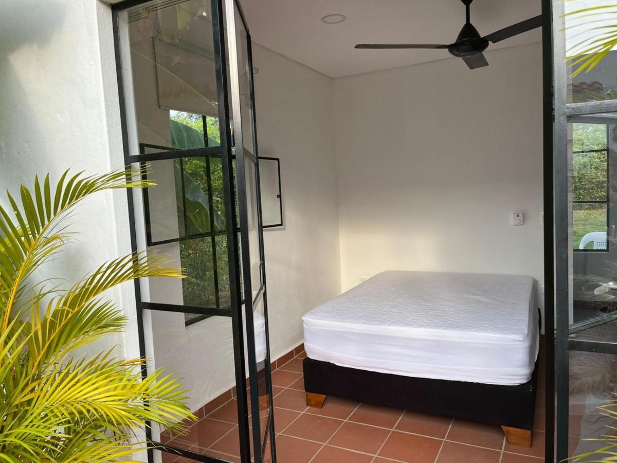 Casa Bellavista y cabañas de descanso con piscina privada! Melgar Exterior foto